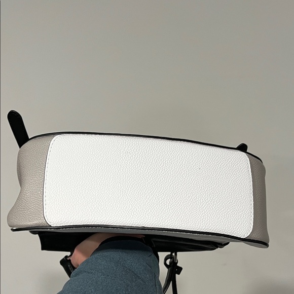 MICHAEL Michael Kors Black, Gray and White Hand Bag - Picture 6 of 11